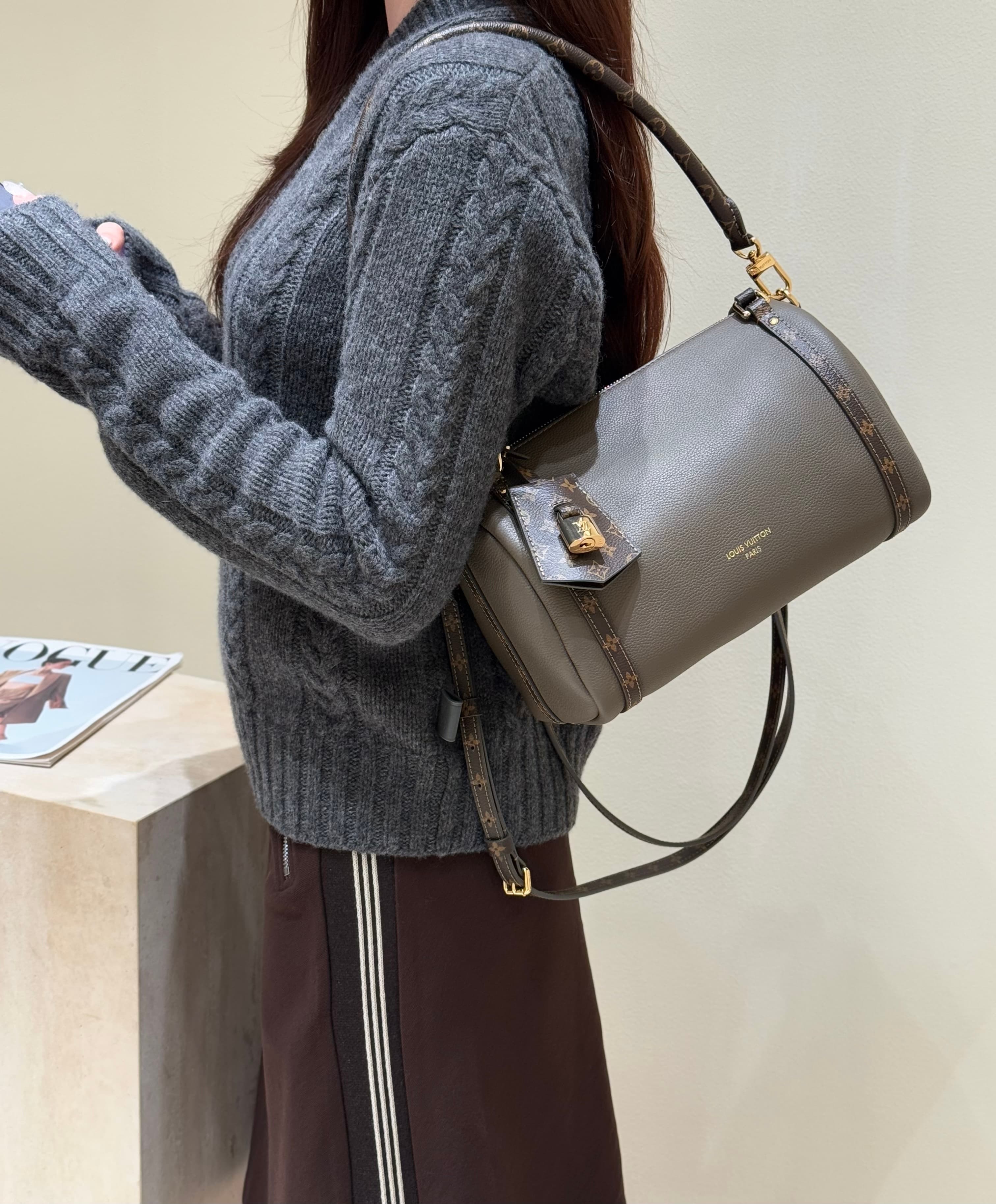 루이비통 파피용 BB (그레이)