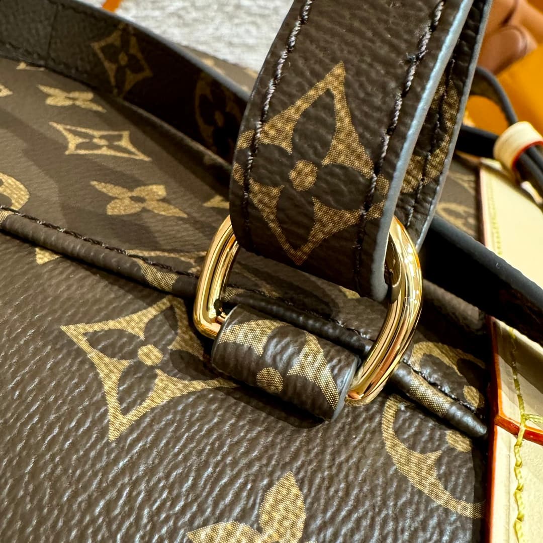 루이비통 몽수리 MM (브라운)