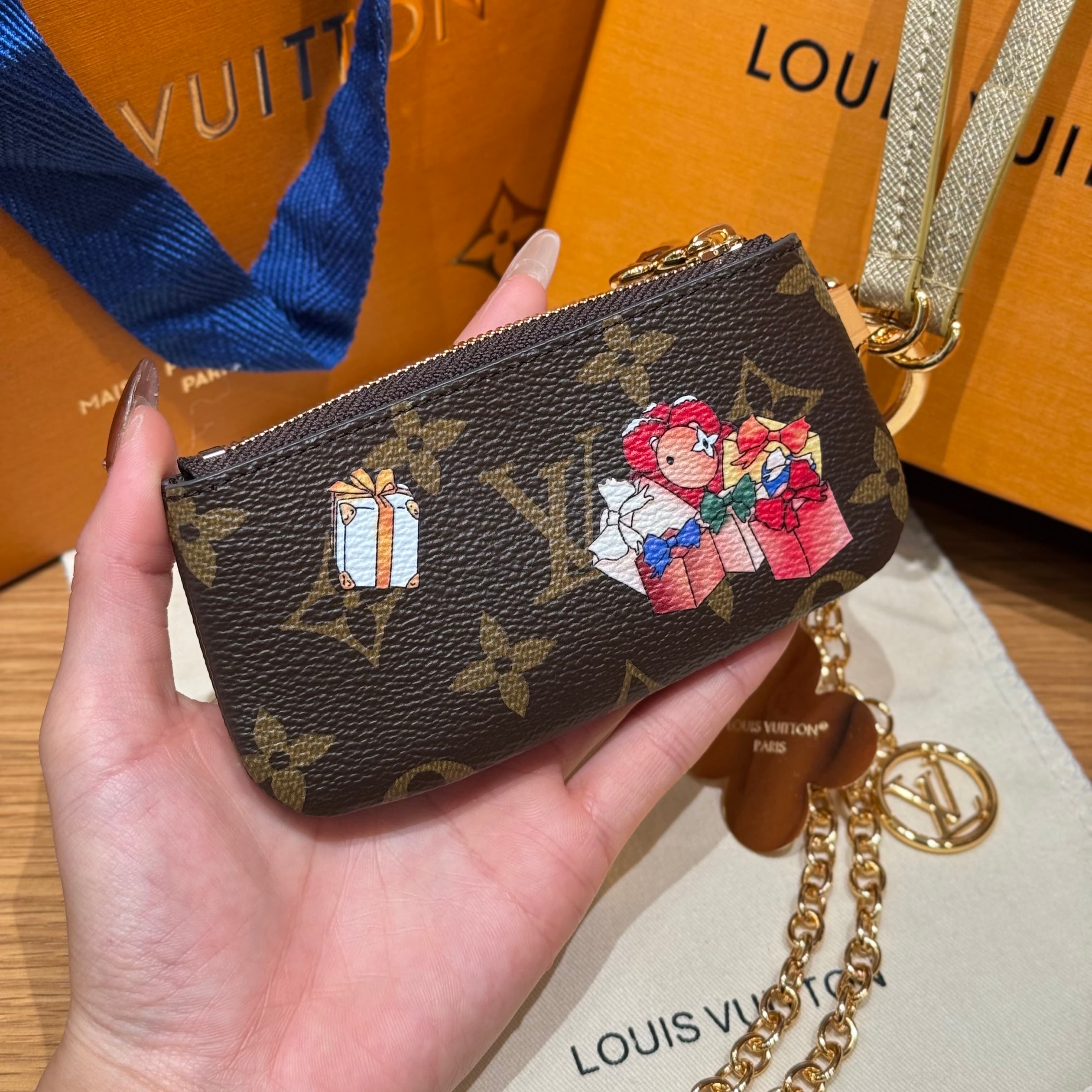 루이비통 포쉐트 클레 (브라운)