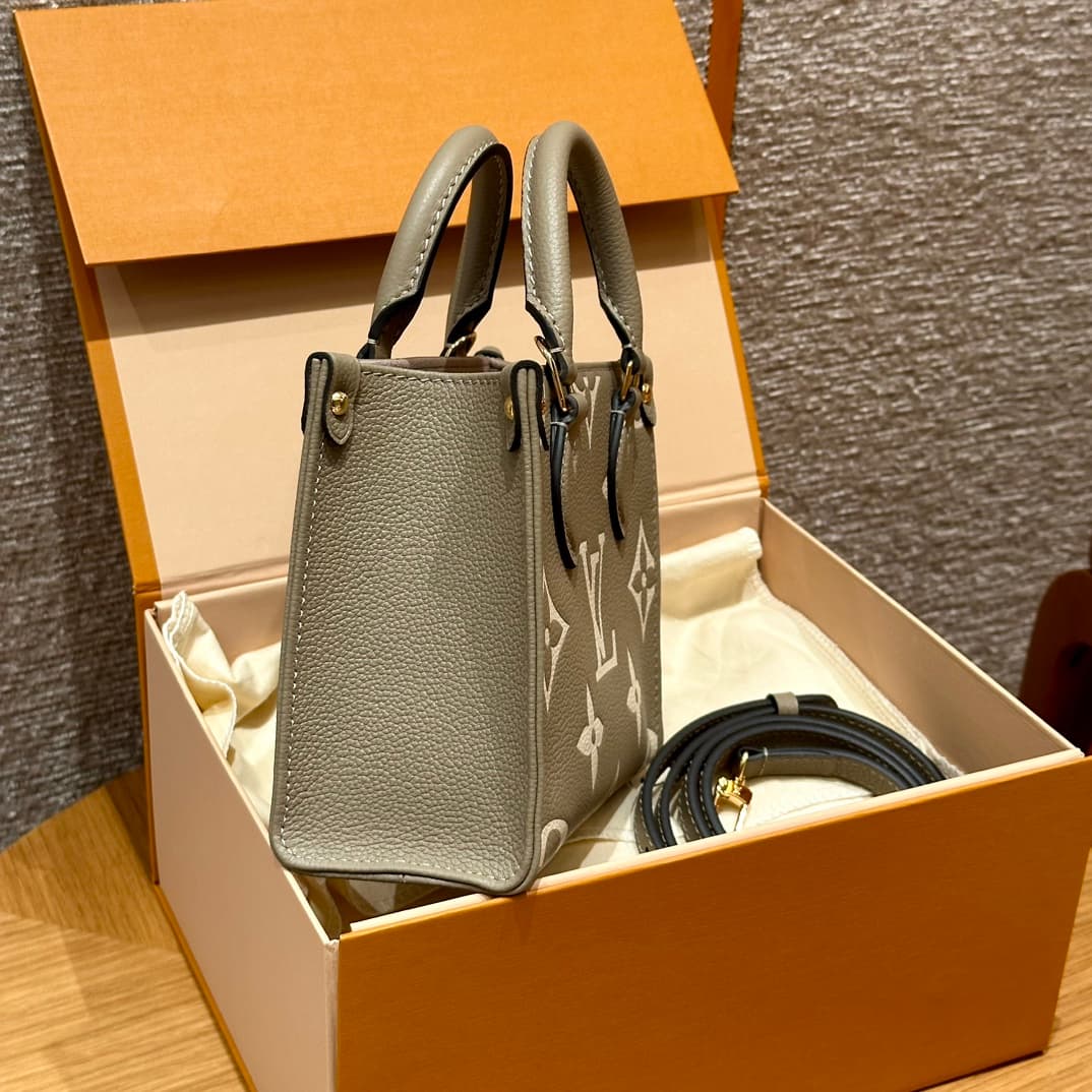 루이비통 온더고 BB (카키)