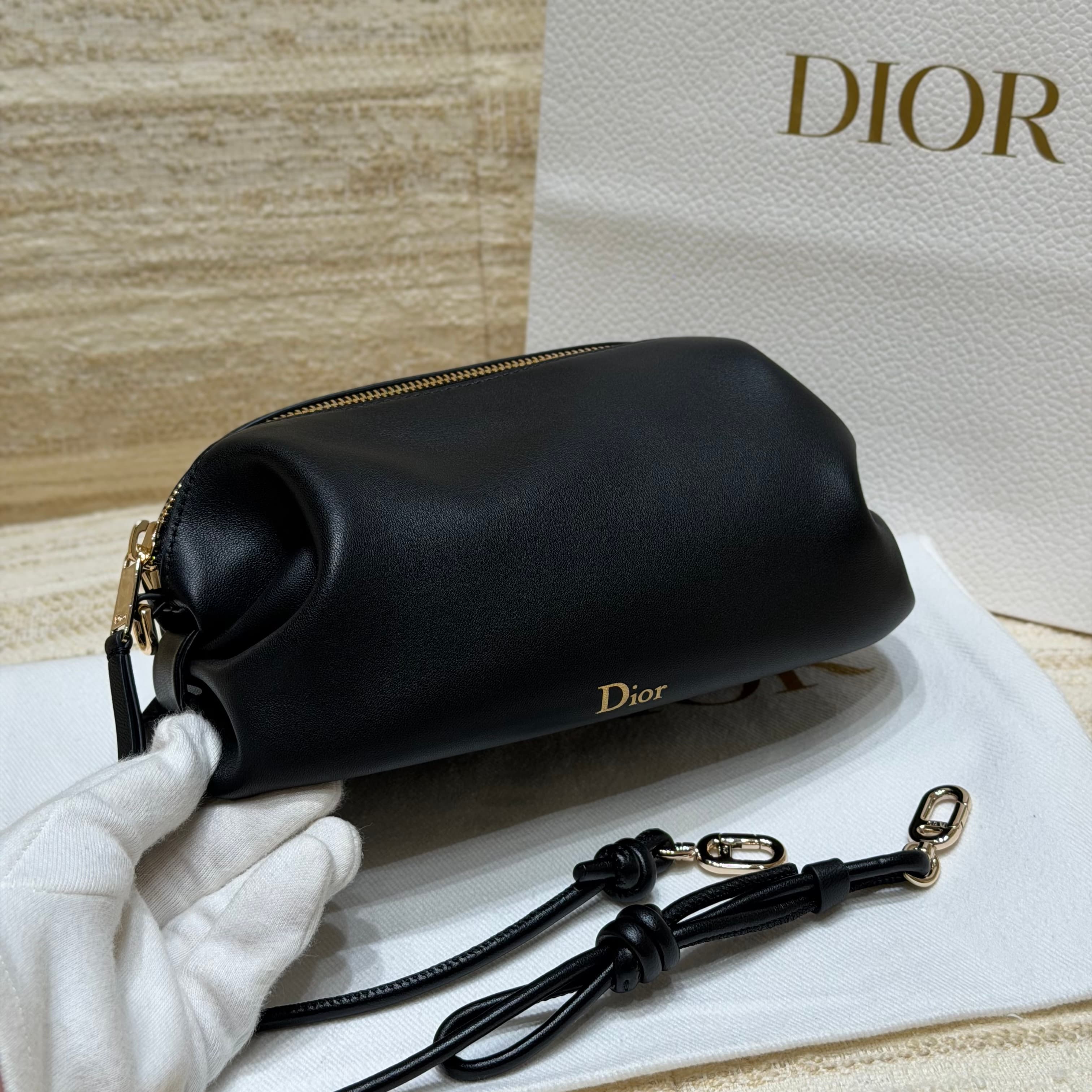 디올 클러치 컬렉션 블랙